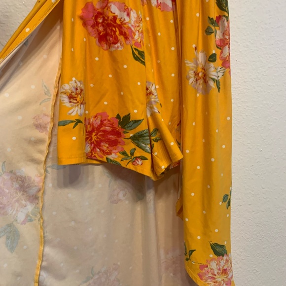 (4) GIRLS SUMMER ROMPERS SZ.12 - Picture 5 of 6